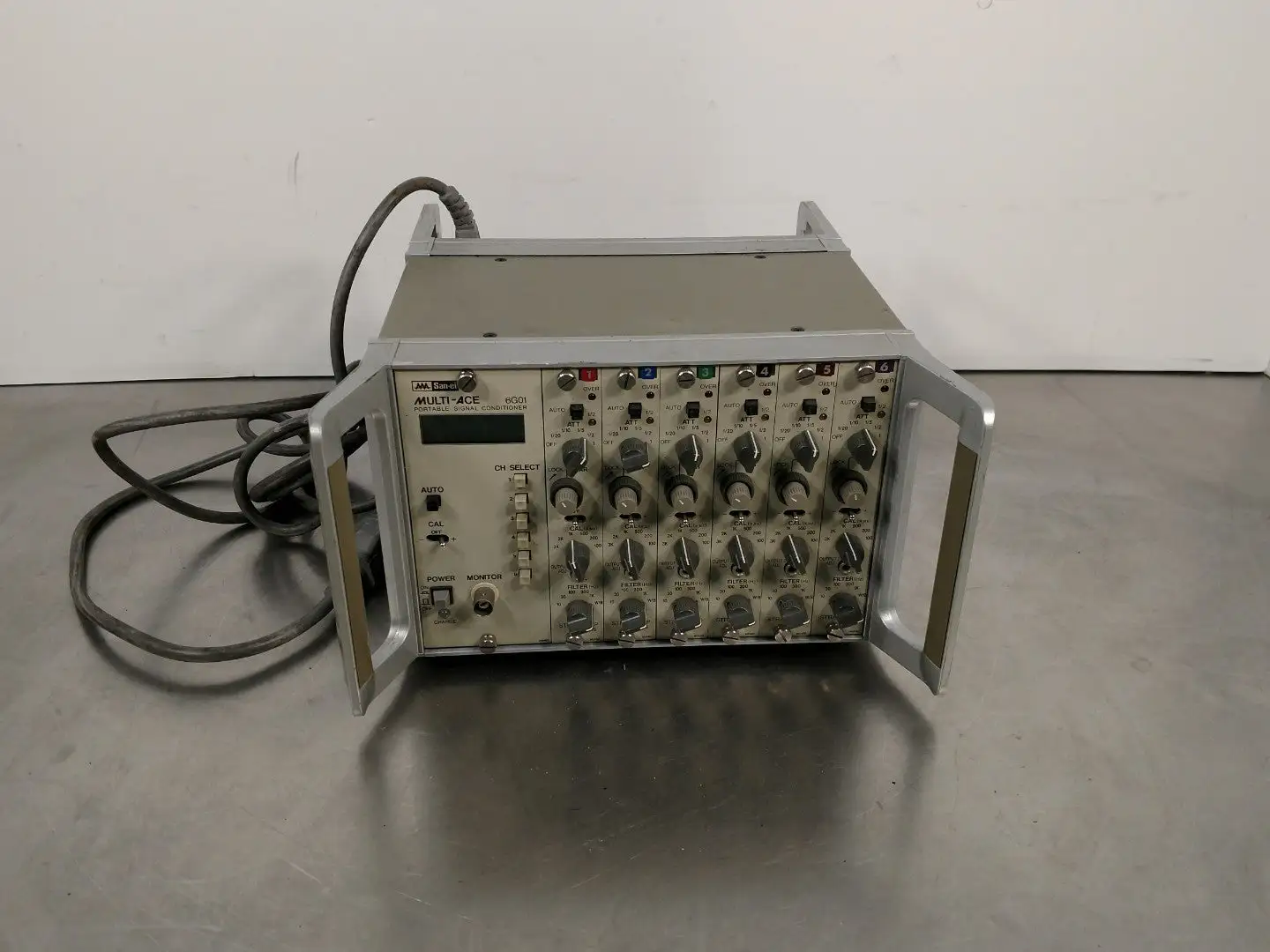 San-ei Multi-Ace 6G01 Portable Signal Conditioner 4F