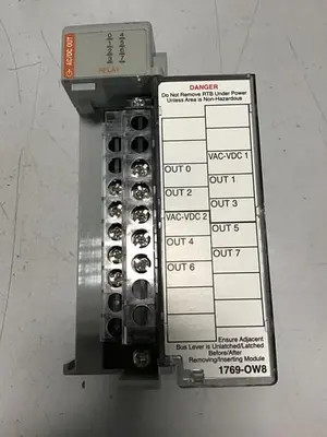 USED ALLEN BRADLEY 1769-OW8 SER B