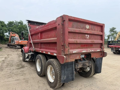 Used 1998 KENWORTH T800 B Dump trucks Michigan US | Miedema Asset Management Group #1372402