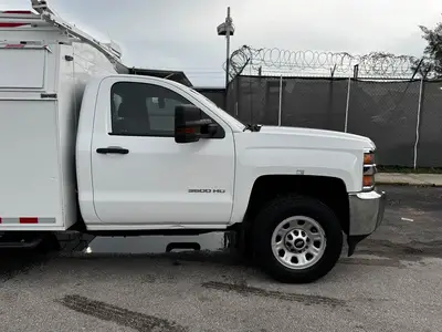 Used 2018 CHEVROLET SILVERADO 3500HD Service & Utility Trucks Florida US | Truck and Van Outlet #1509180