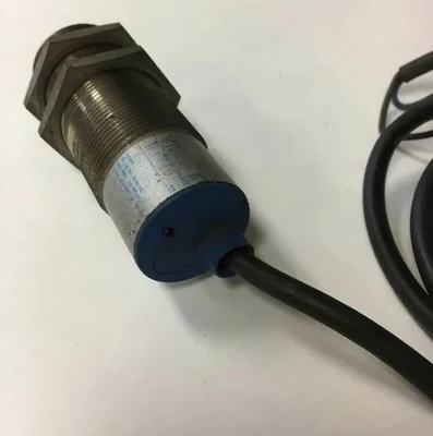 Used Allen-Bradley 871C-D10A30 Proximity Sensors Indiana US | J&J Industrial Supply #505151