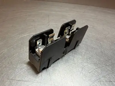 Bussmann BCCMM603-3PQ Fuse Holder 600V-30A 10-18Awg (7.3.2)