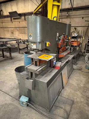 USED SPARTAN IW135DX