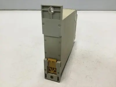USED OMRON G9S-2001