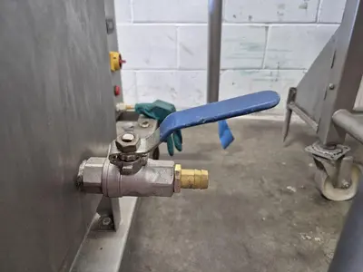 Tromp Egg Wash Applicator