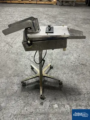 USED George Nutting George Nutting Deduster, Model AV-100