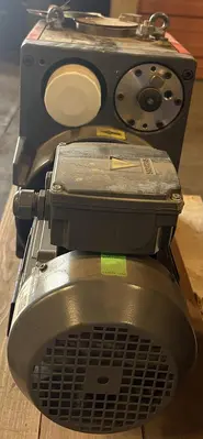 New | in-Stock EDWARDS E2M40 2 Vacuum Pumps Kentucky US | DH Griffin Used Equipment #1520108