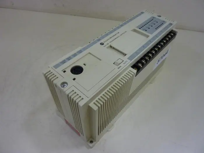 Used ALLEN BRADLEY 1745-LP101 SER D Circuit Boards Michigan US | Ideal Machinery #573029