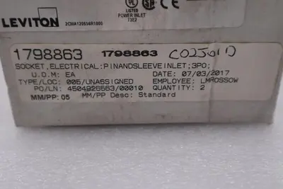 NEW IN BOX Leviton 430B5W 30A 3 PHASE 600V AC/CA STOCK H212
