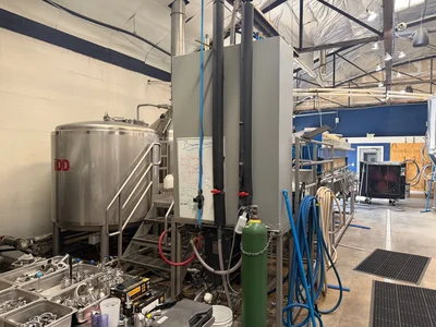 Used _UNKNOWN_ _UNKNOWN_ Brewing Equipment Indiana US | Brewhouse Equipment Group #1355069