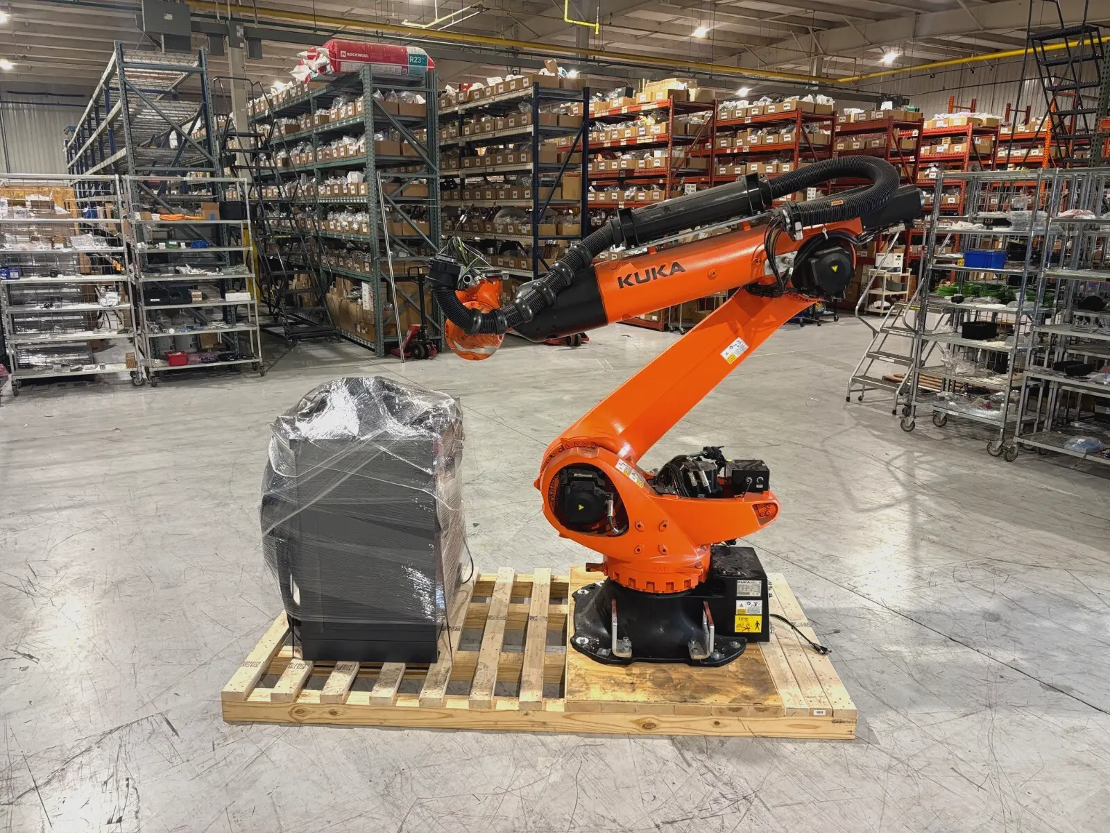 Used KUKA KR 210 Robot Parts | Maverick Industrial Sales #1113436