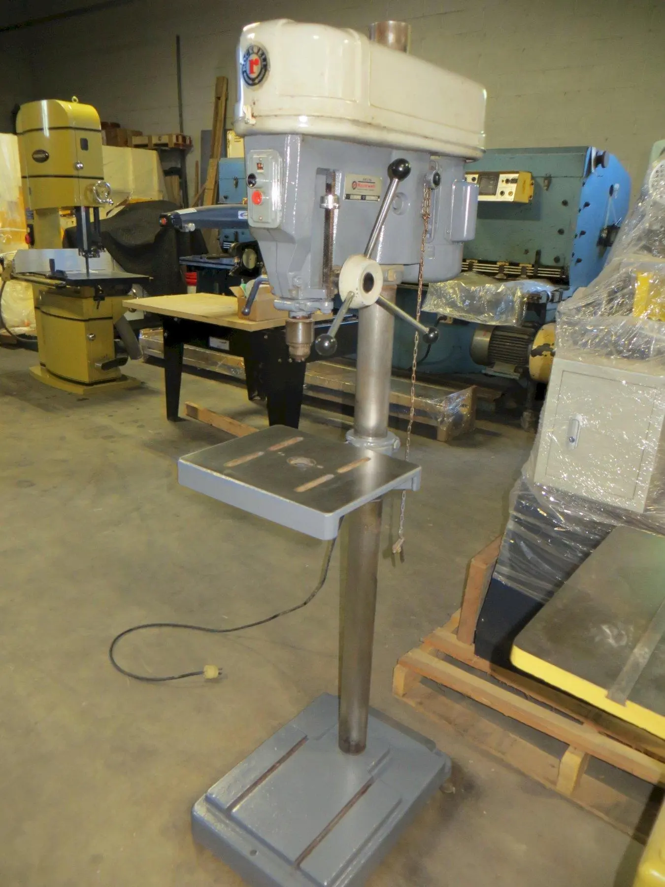 ROCKWELL 15" HEAVY DUTY FLOOR MODEL DRILL PRESS, MODEL: 15-665