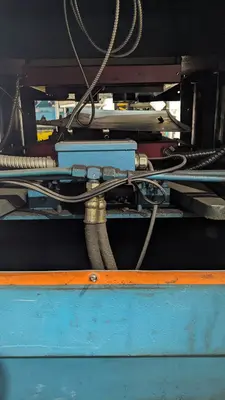 USED 1995 WABASH WABASH V50H-18-BCY PRESS
