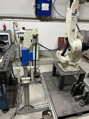 Used 2019 OTC FD-V8L/FD11 Robotic Welding Cells CZ | Amaron s.r.o. #1068047