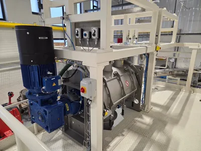 2022 AT ENGINEERING AT 500 Mezclador de polvos tipo Littleford | Perry Equipment (3)