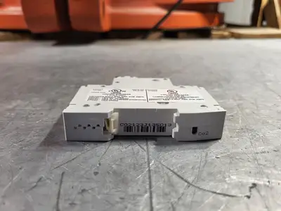 NEW SIEMENS 5SJ4102-7HG40