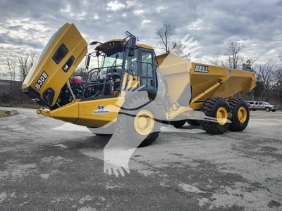 USED 2024 BELL B30E