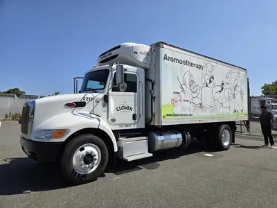 USED 2021 PETERBILT 330