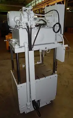 25 TON KEYSTONE 4 POST UP-ACTING HYDRAULIC TRIM PRESS