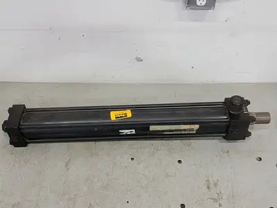Used PARKER D2HXLTS28H Parts (Hydraulics and Pneumatics) British Columbia CA | Lenmark #264909