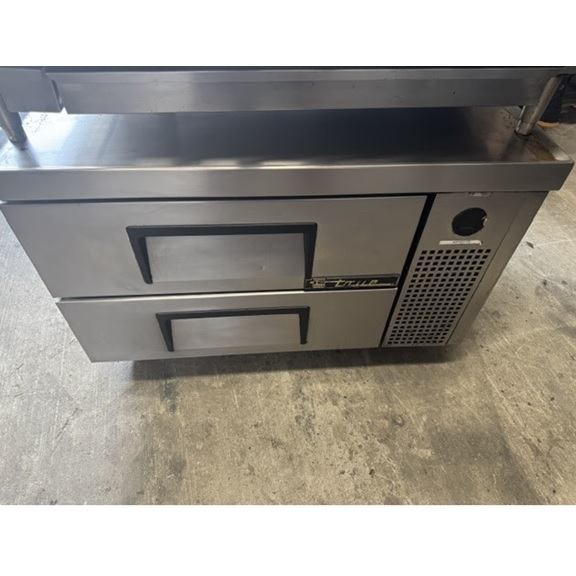 Used _UNKNOWN_ _UNKNOWN_ Chef Bases Washington US | Epic Foodwares #1557620