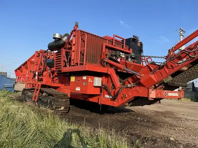 USED 2019 MORBARK 6400XT ON TRACKS