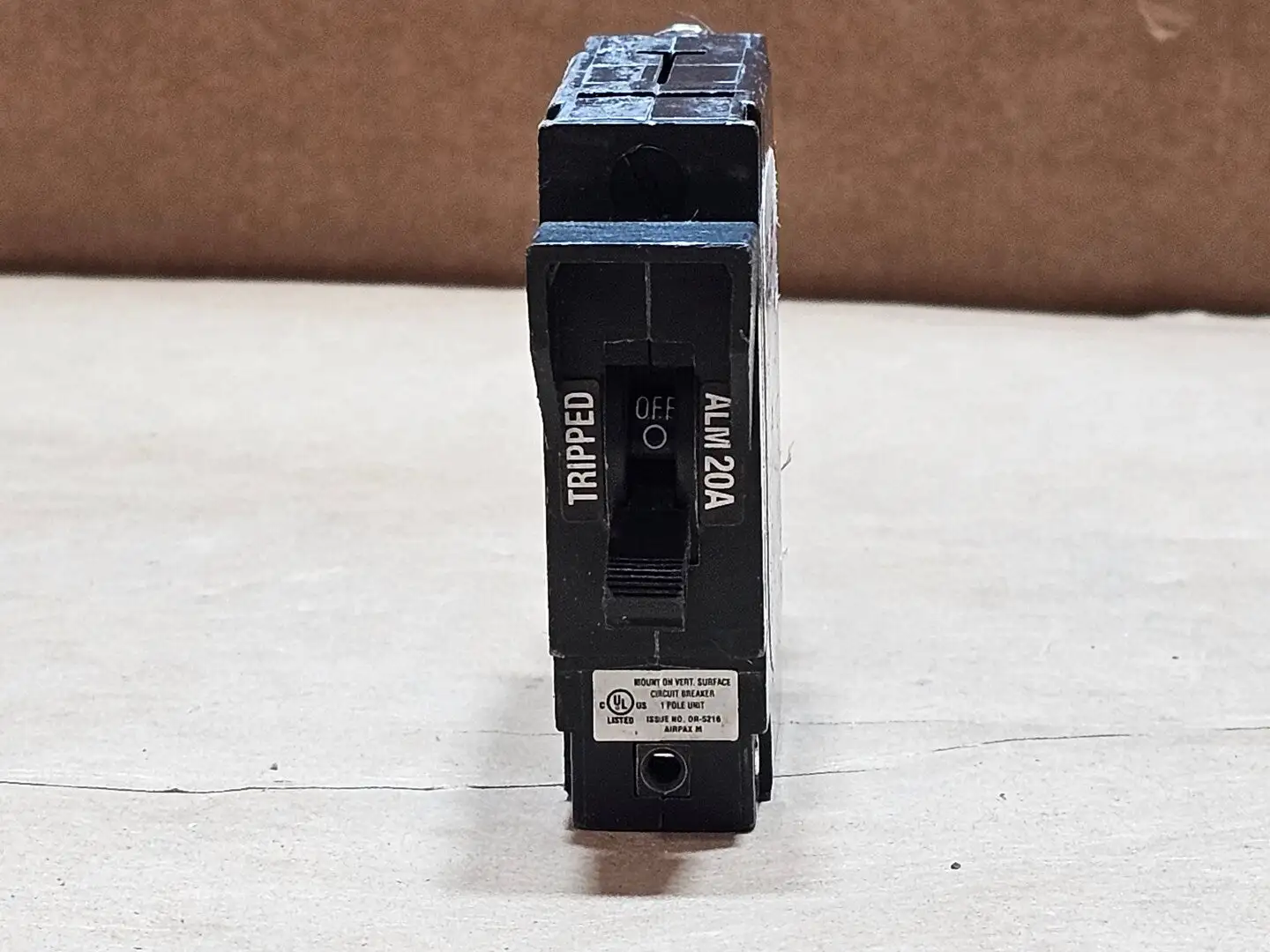 Used AIRPAX LMLK1-1RLS4-29877-6-V 20A 80VDC Switchgears British Columbia CA | Lenmark #1438569