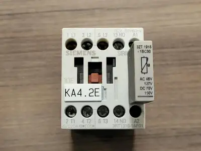 USED SIEMENS 3RT1016-1AF01