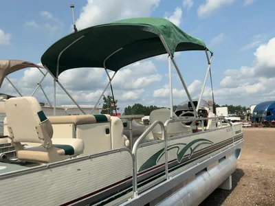 Used 2001 BENNINGTON 227 FS Boats (Misc) Michigan US | Miedema Asset Management Group #1321235