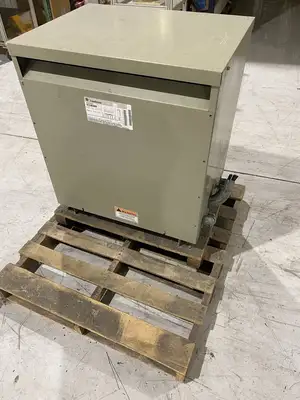 9T23B3884 | GE  75.0 kVA 60Hz 3 PH 5.9%  IMP  Step Down Transformer 480/240V - Used