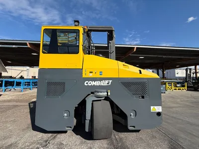 2024 COMBILIFT C25000 LIFT TRUCKS | Machinery Network (3)