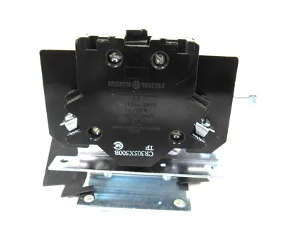 NEW GENERAL ELECTRIC CR305X500B AUXILIARY CONTACT