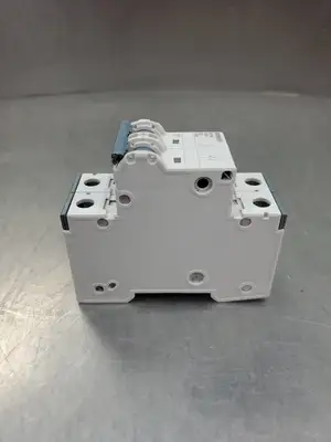 USED Siemens 5SY42 MCB C5 Circuit Breaker, 2 Pole