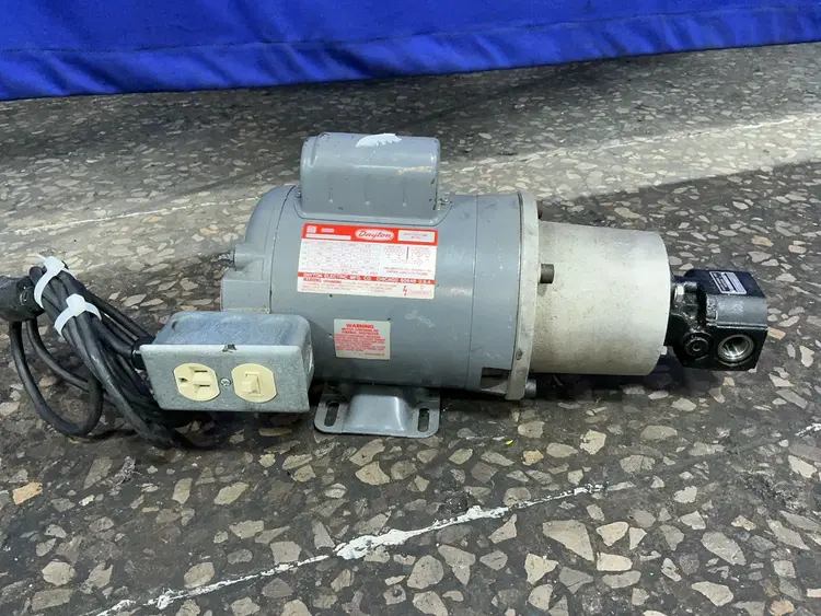 Used HALDEX BARNES 4499 Pumps Ohio US | HGR 24 #1518040