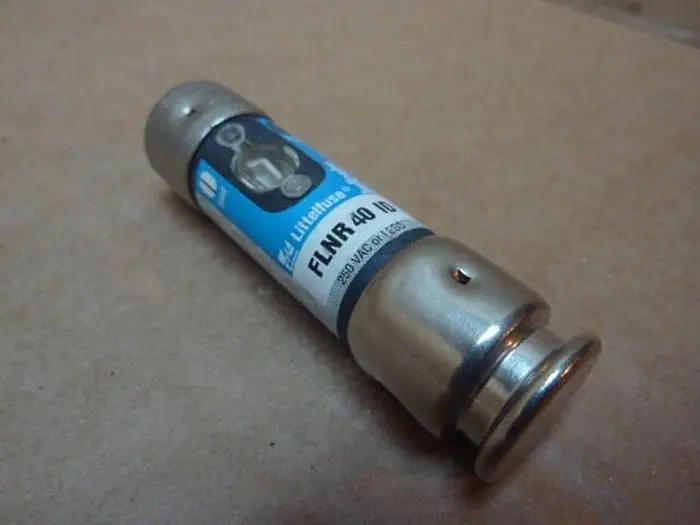 Used LITTELFUSE FLNR-40-ID Fuses Michigan US | Ideal Machinery #571597