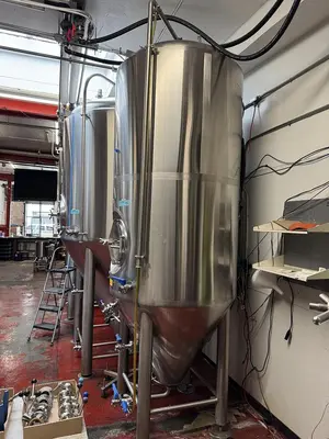 USED 2018 DEUTSCHE BEVERAGE 15FV