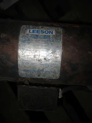 Mixer, Agitator, 1/2 HP, Lightnin, Clamp On Style #S739529