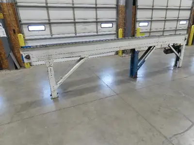 New London Engineering 7.5"x16' Plastic Roller Belt Accumulating Conveyor 30 FPM