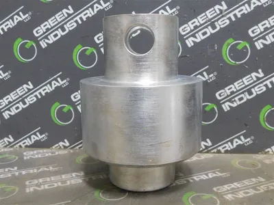 Unbranded PC13237-1 Clevis 0.875 in Bore 4.75 in L 0.74 in Mounting Hole New