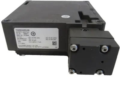 NEW EUCHNER TZ2RE024MVAB SAFETY SWITCH