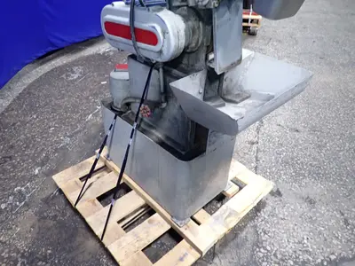 Used SUNSTRAND MACHINERY WG4 Pedestal Type Grinders (Double End) Ohio US | HGR 24 #1291997