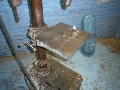 USED DELTA 17" DRILL PRESS