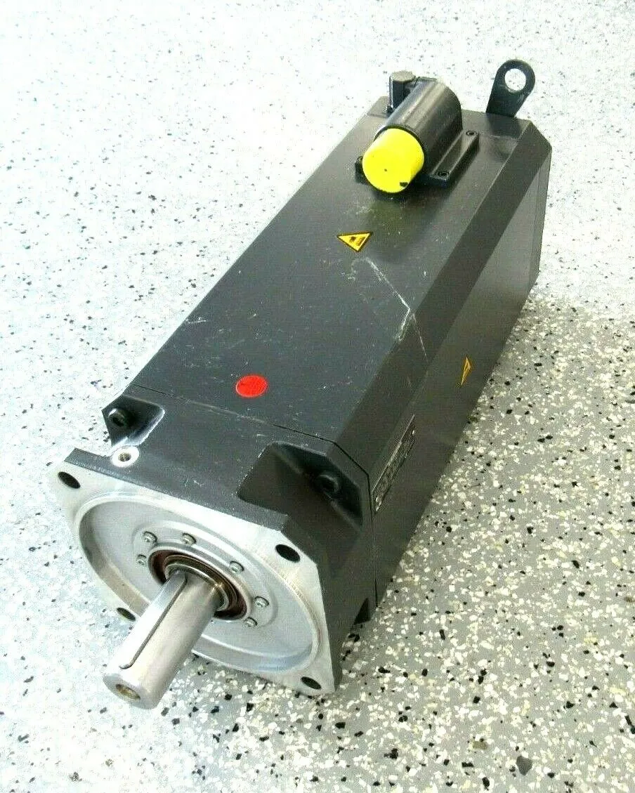 NEW SIEMENS 1FT6108-8AC71-4AB2 SERVO MOTOR 1FT61088AC714AB2 SD31780001001