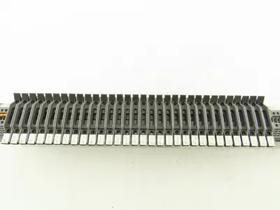 Morsettitalia EURO S4LH DIN Rail Terminal Block W/Fuse Holders Read Description