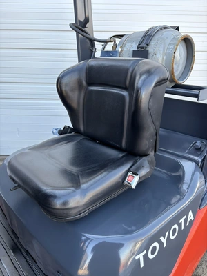 USED 2010 TOYOTA 8FGCU32