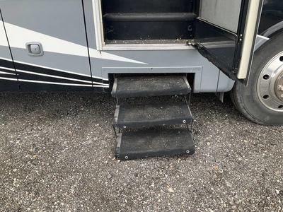 Used 2017 GEORGETOWN 369DS Campers, Caravans, Motorhomes Michigan US | Miedema Asset Management Group #1330163