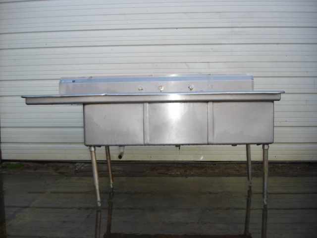 Used _UNKNOWN_ _UNKNOWN_ Sinks Minnesota US | A&I Equipment #1317130