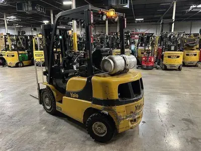 Used YALE GLP050MX Liquid Propane Forklifts Illinois US | Somerset Equipment Sales #1546200