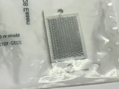NEW IFM REFLECTOR TS-30X20
