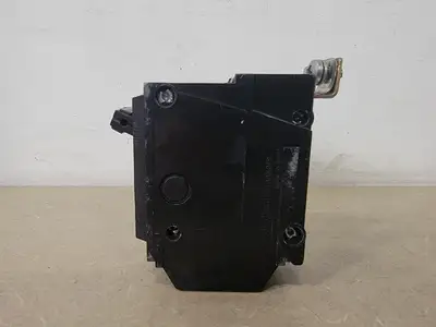 Used GE THQB2130 Switchgears British Columbia CA | Lenmark #238721